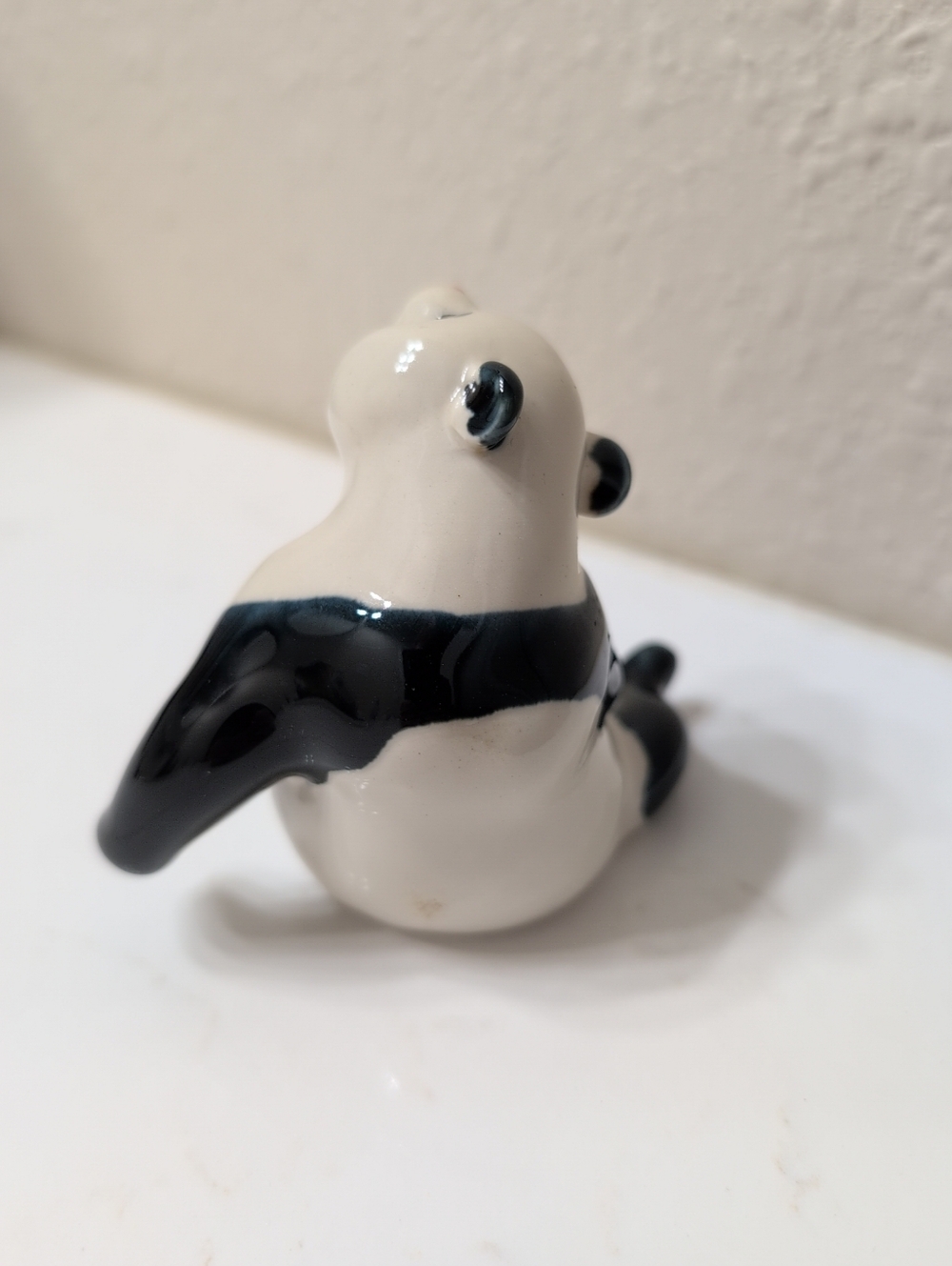 Vintage Panda Figurine Decoration Collectable Ceramic 3.5 Inches Tall - Picture 3 of 5